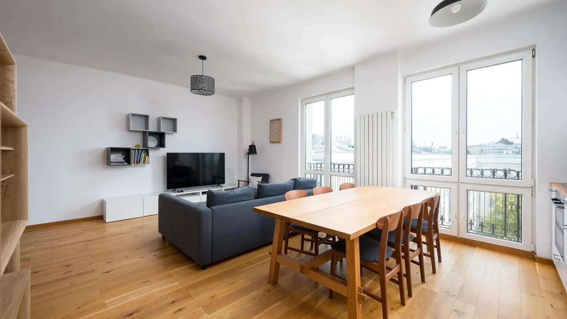 ורשה Plac Konstytucji Deluxe Apartment
