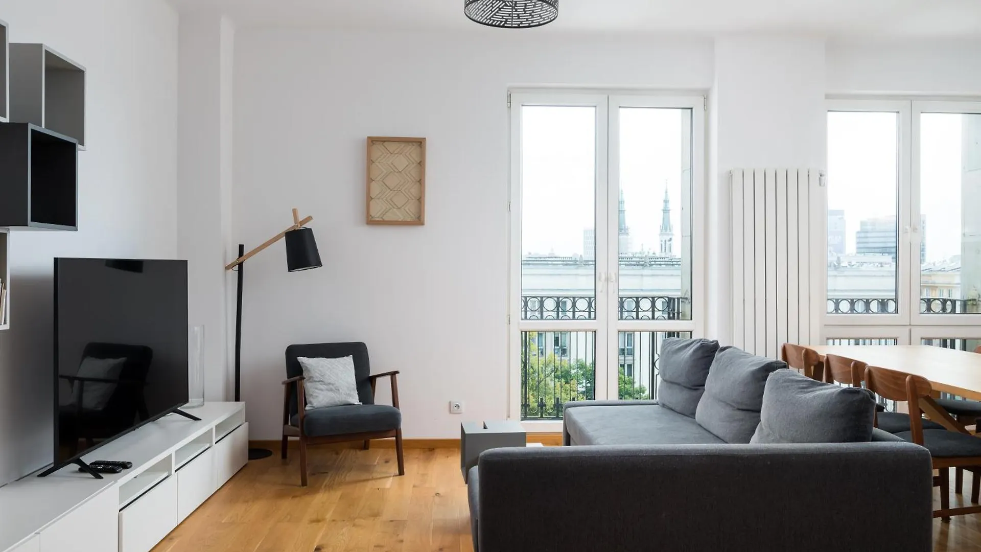 ורשה Plac Konstytucji Deluxe Apartment